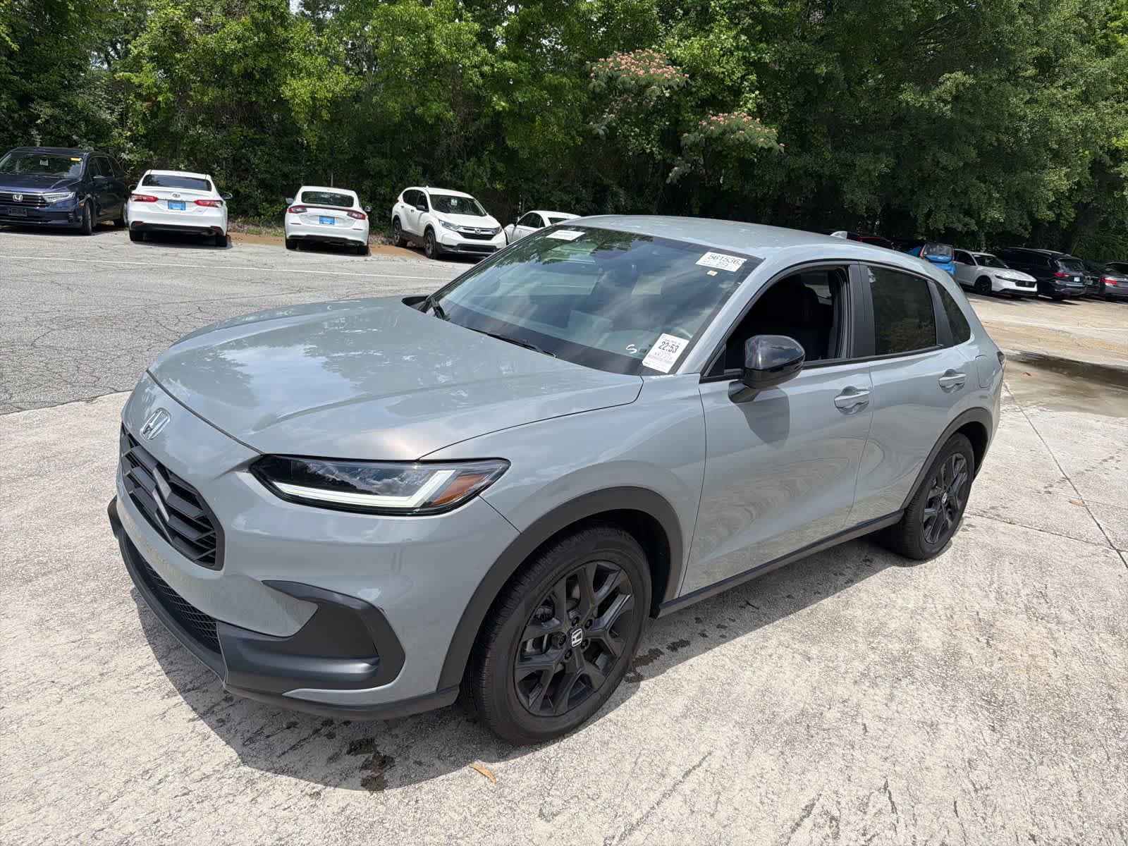 Certified 2025 Honda HR-V Sport image 5