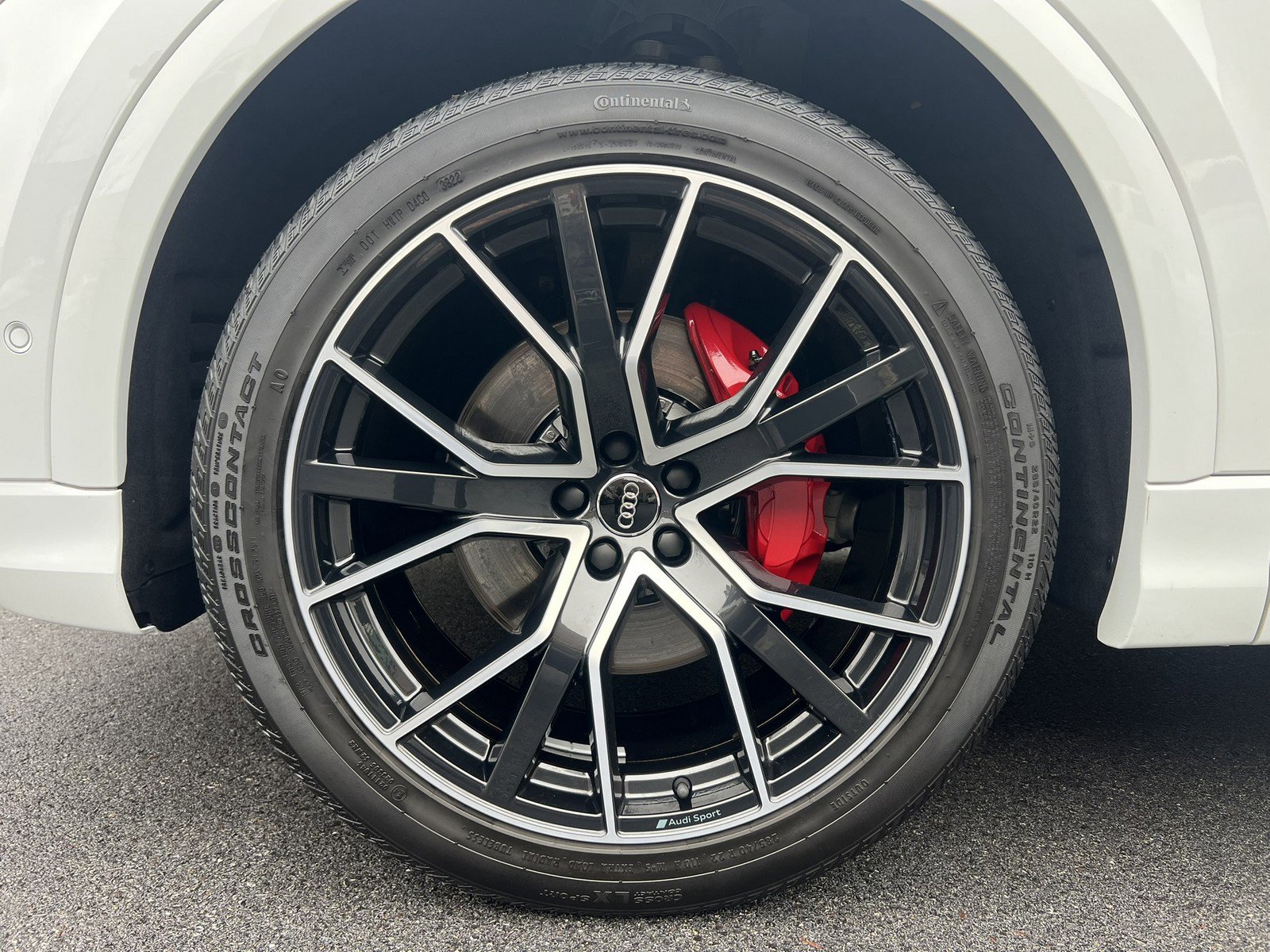 Used 2019 Audi Q8 Prestige image 24