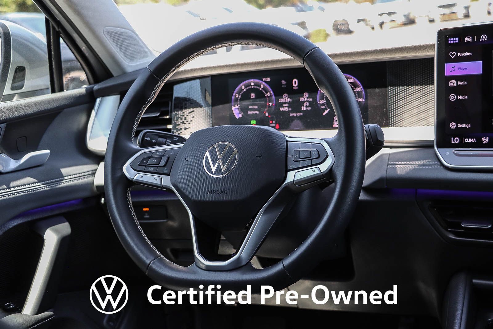 Used 2026 Volkswagen Tiguan SE FWD image 17