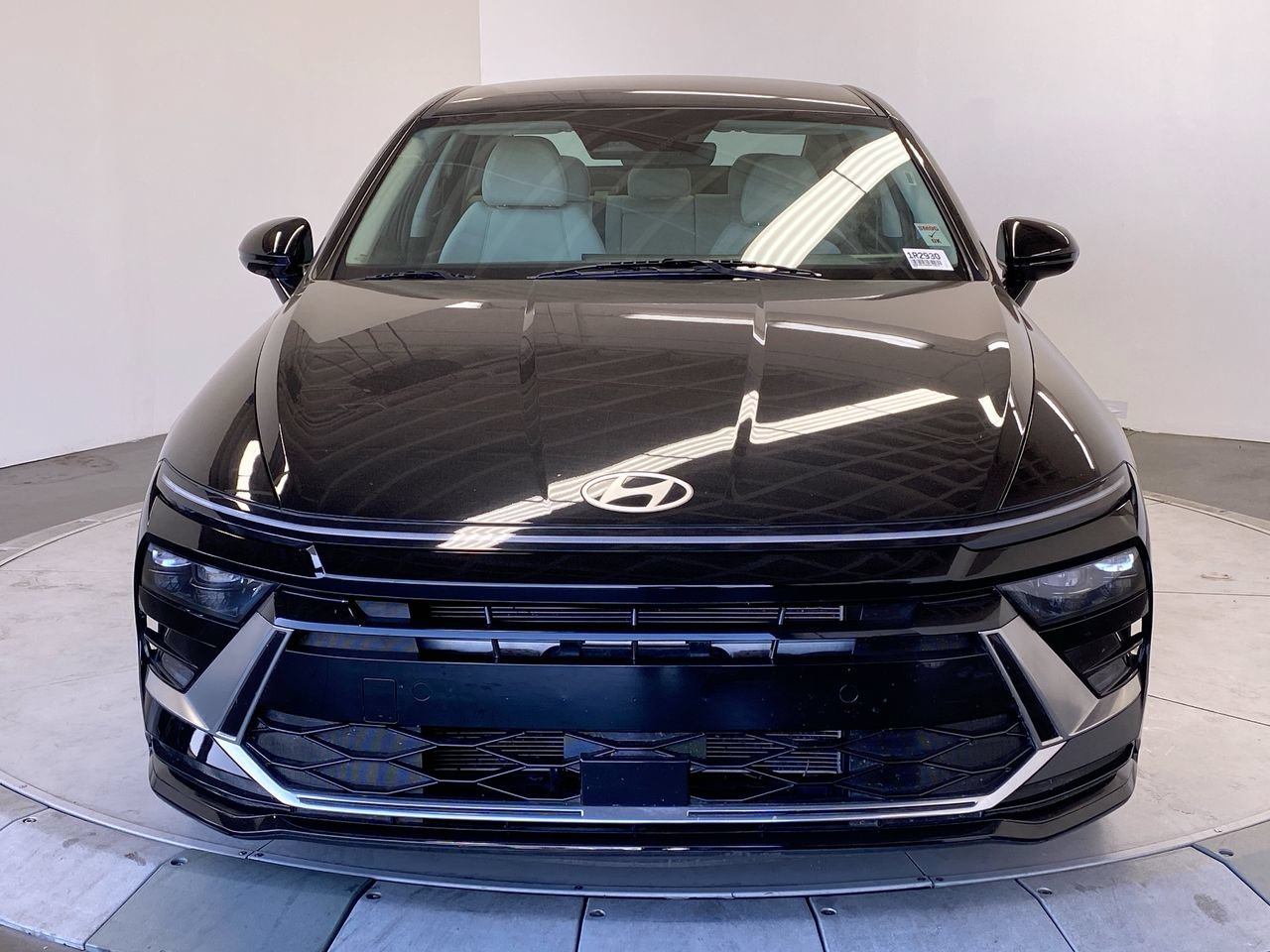 Used 2025 Hyundai Sonata SEL FWD image 8