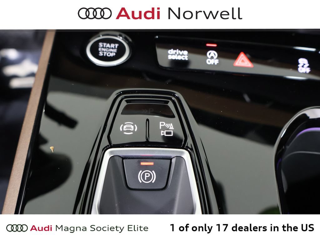 Used 2025 Audi A5 2.0T Prestige w/ 19" Wheel Package AWD/4WD image 5