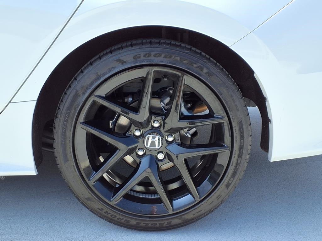 Used 2023 Honda Civic Sport image 7