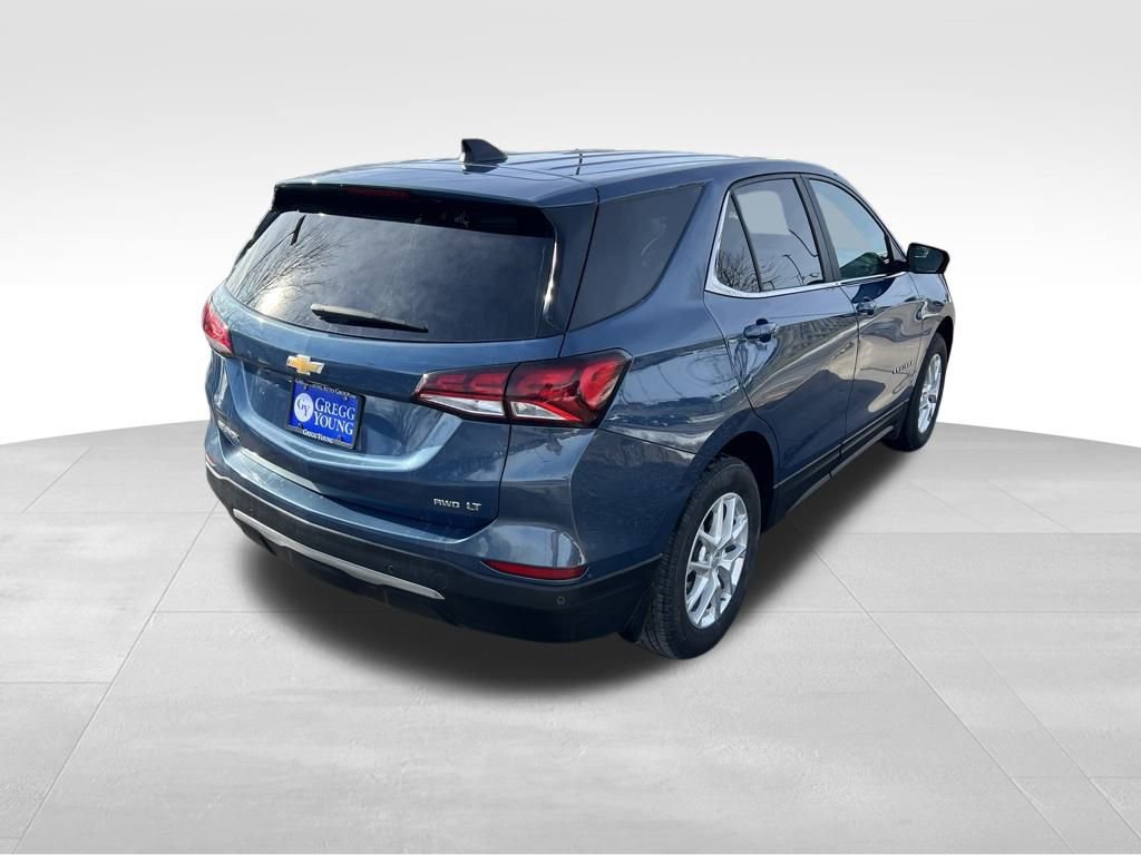 Used 2024 Chevrolet Equinox LT w/ LPO, Floor Liner Package image 7