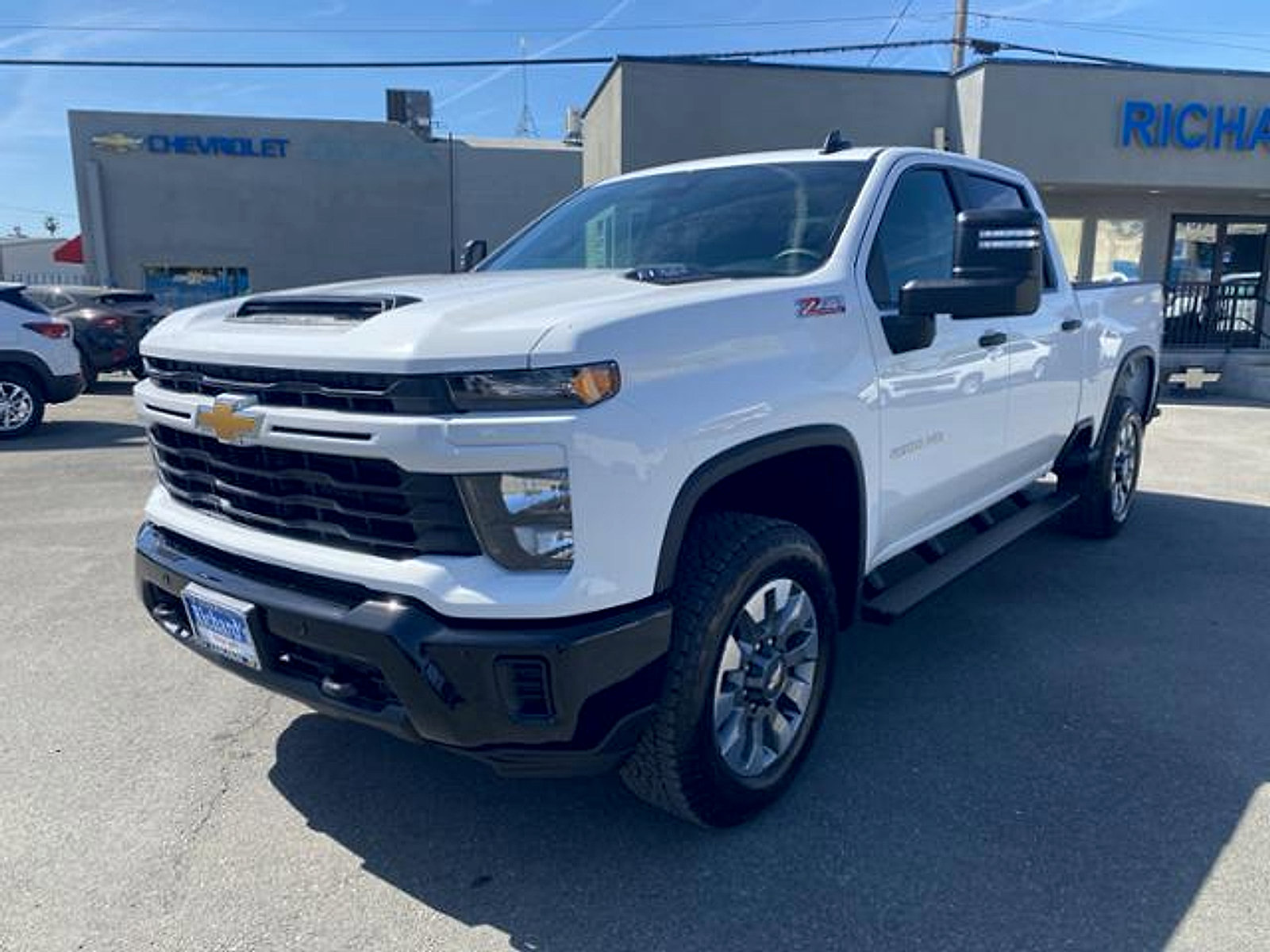 New 2026 Chevrolet Silverado 2500 Custom w/ Custom Value Package AWD/4WD image 7