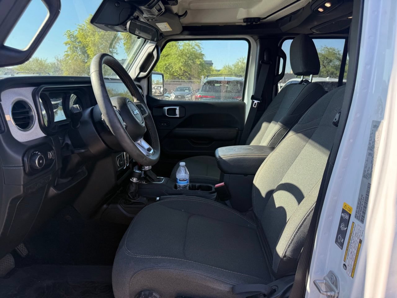 Used 2024 Jeep Wrangler Unlimited Sahara w/ Safety Group AWD/4WD image 13