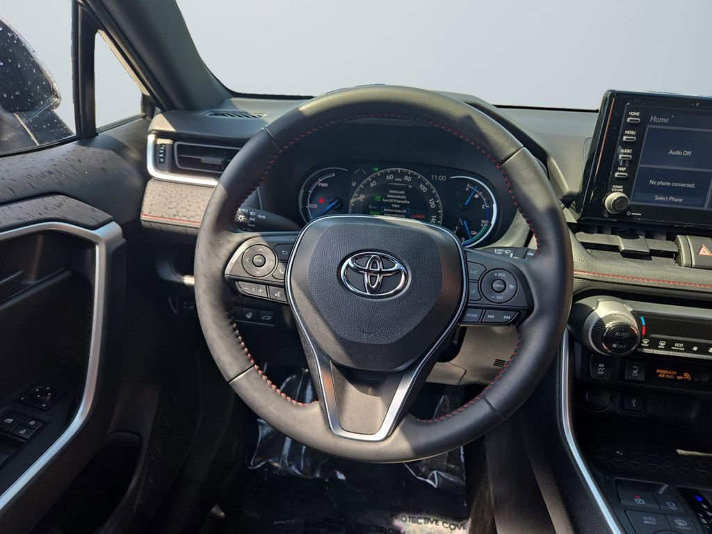 Used 2021 Toyota RAV4 SE w/ Weather & Moonroof Package AWD/4WD image 12