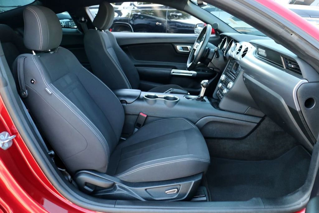 Certified 2018 Ford Mustang GT RWD image 27