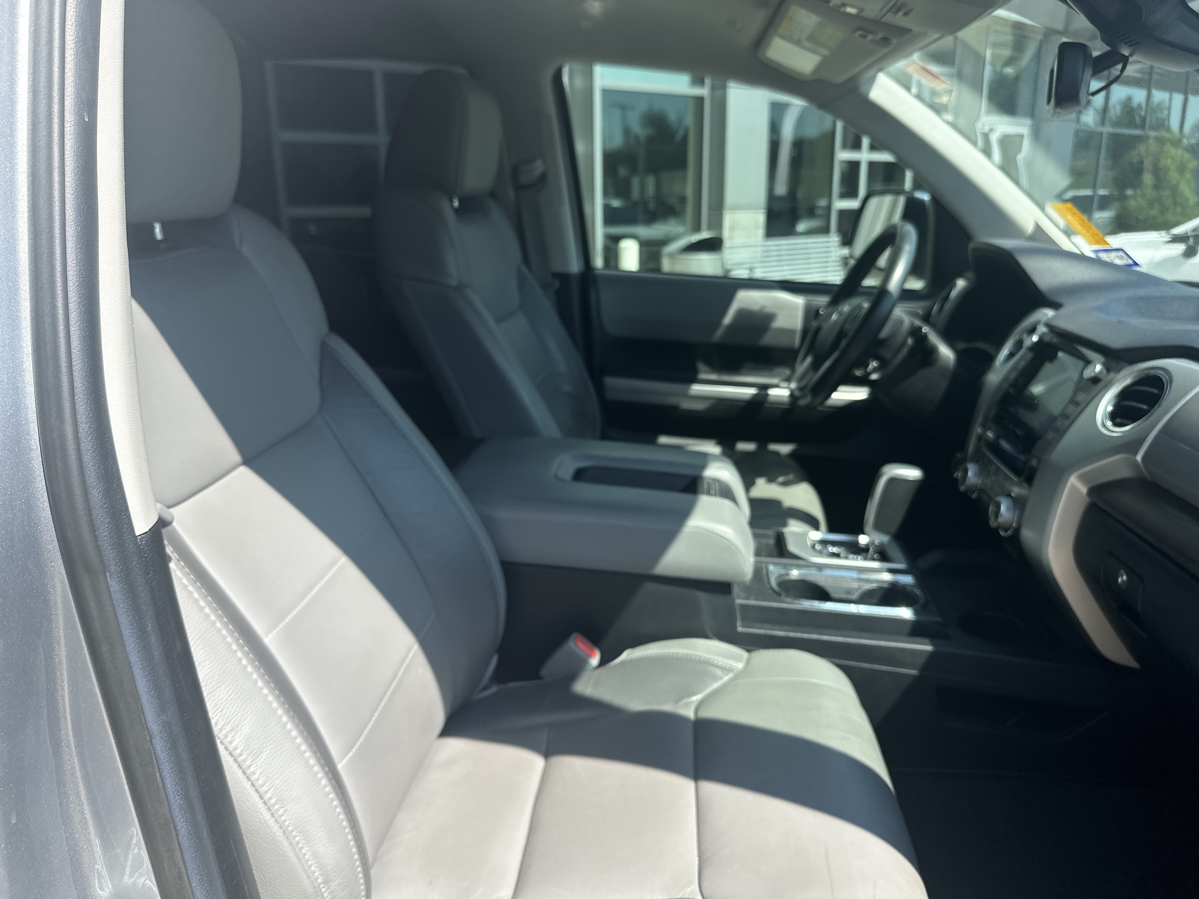 Used 2021 Toyota Tundra Limited AWD/4WD image 26