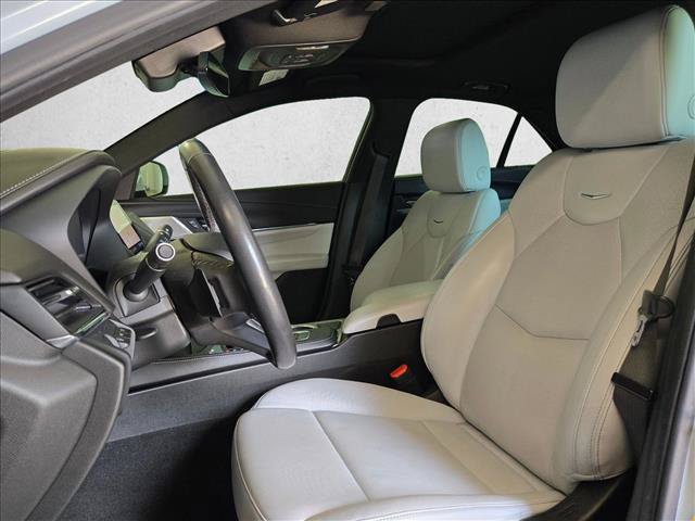 Used 2022 Cadillac CT4 Premium Luxury RWD image 11