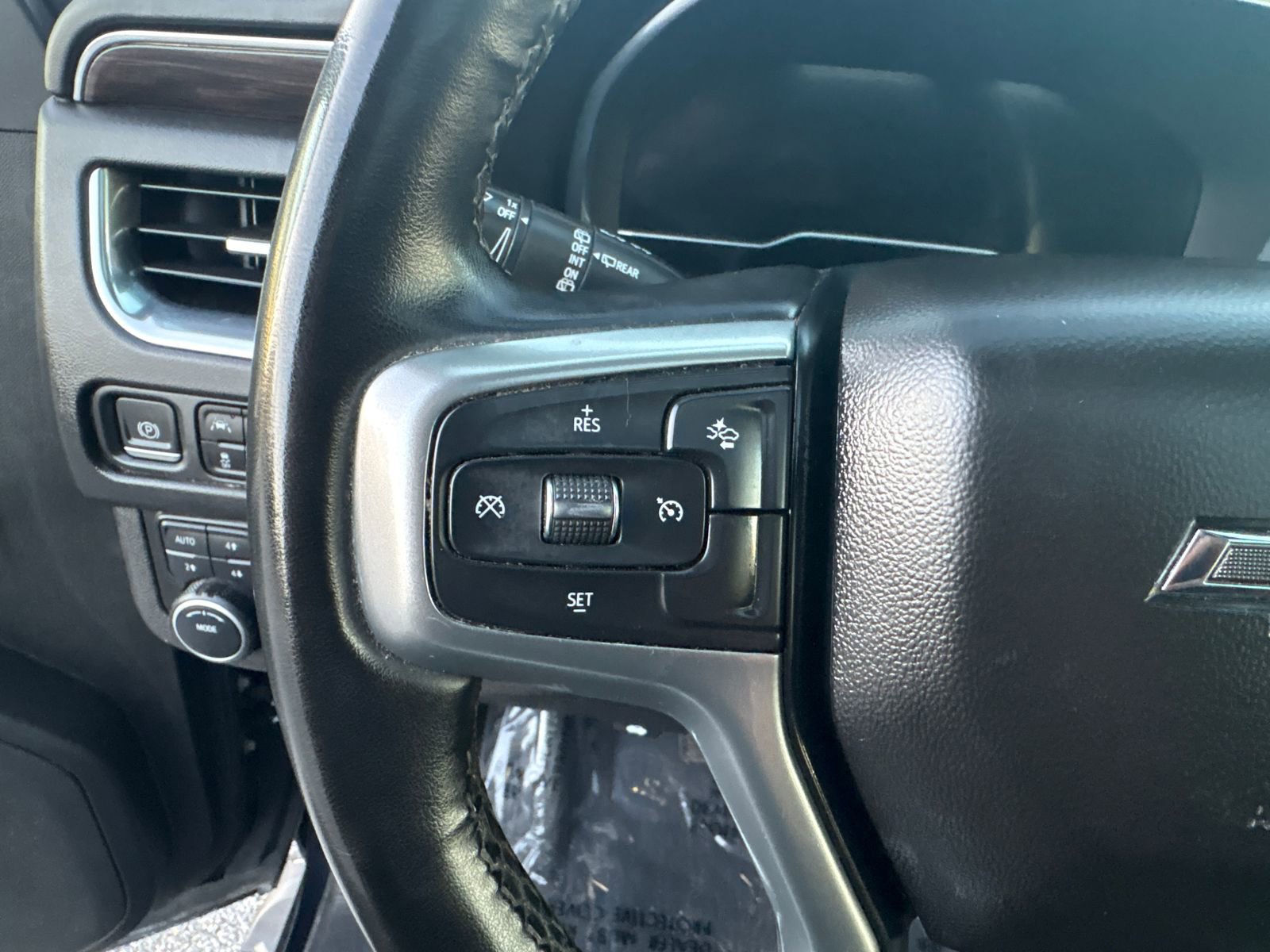 Used 2023 Chevrolet Tahoe Z71 AWD/4WD image 19