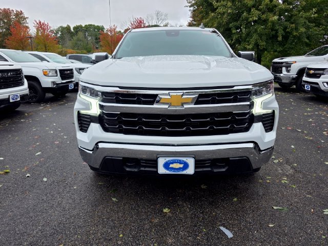 Used 2023 Chevrolet Silverado 1500 LT AWD/4WD image 7