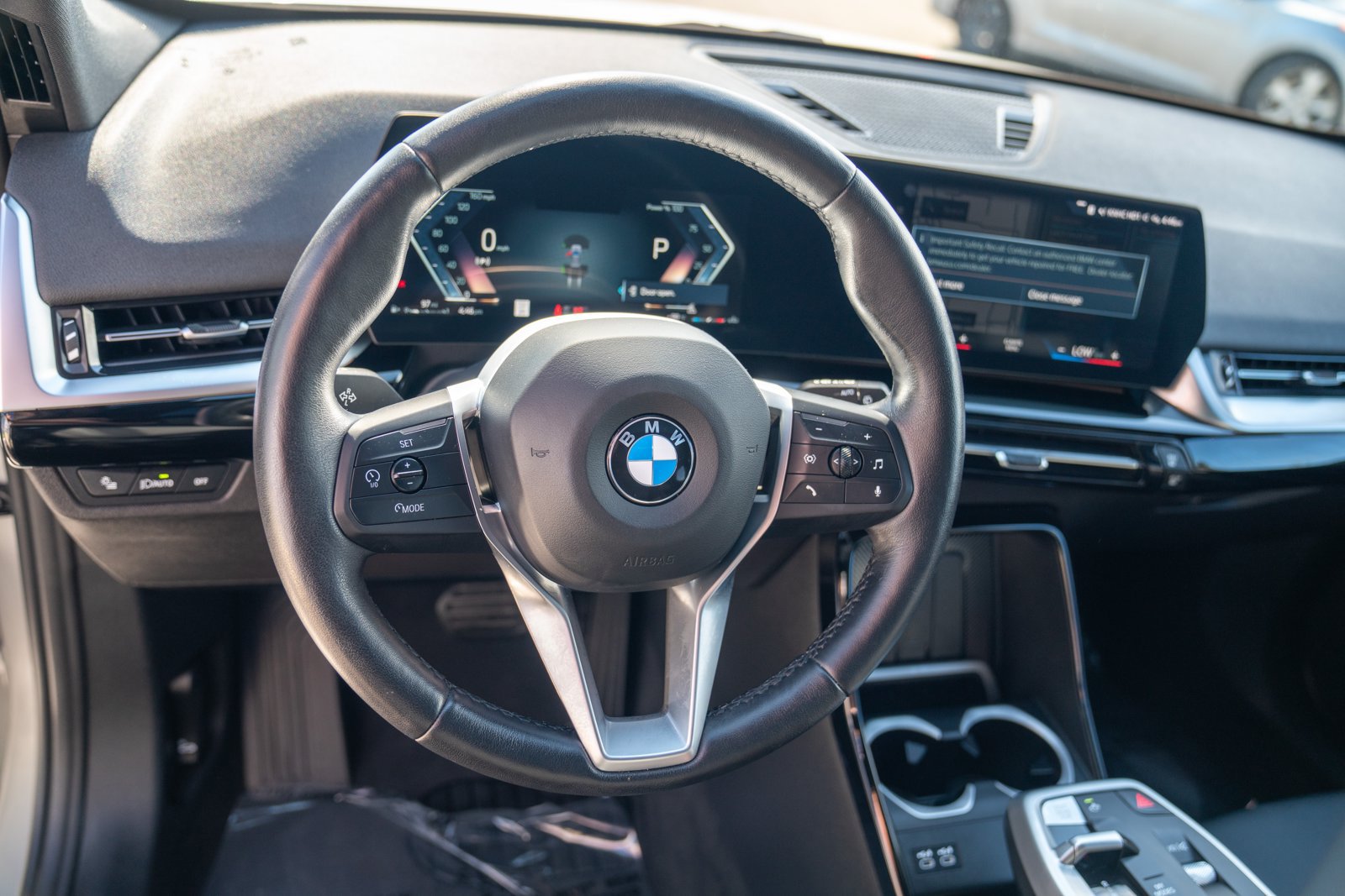 Used 2023 BMW X1 xDrive28i w/ Convenience Package AWD/4WD image 11