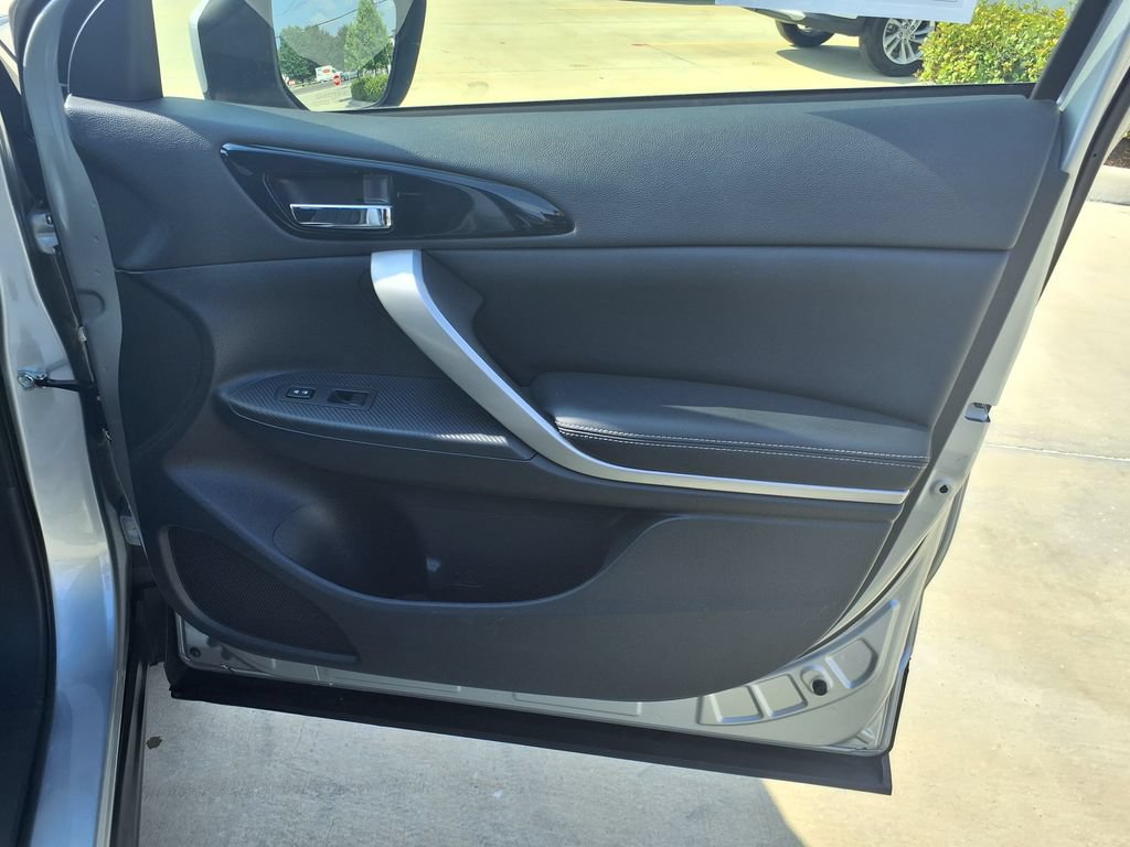 Used 2025 Mitsubishi Eclipse Cross SE AWD/4WD image 21