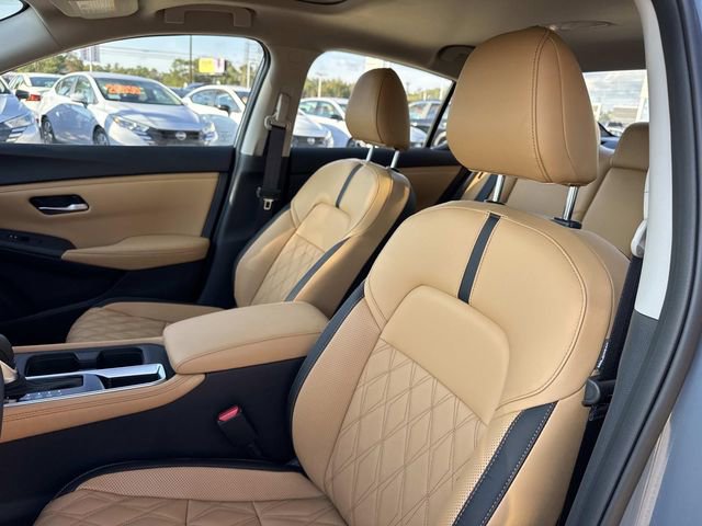 New 2025 Nissan Sentra SV w/ SV Premium Package image 8