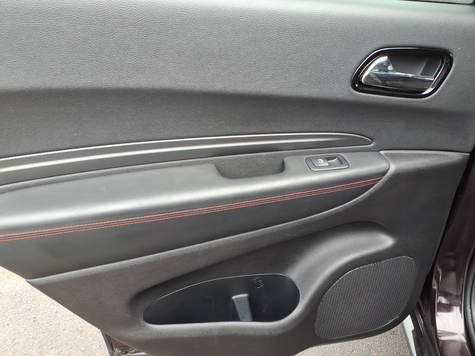 Used 2024 Dodge Durango GT image 10