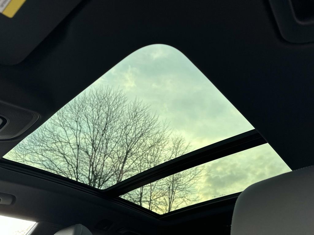 New 2026 Audi Q8 Premium Plus image 27