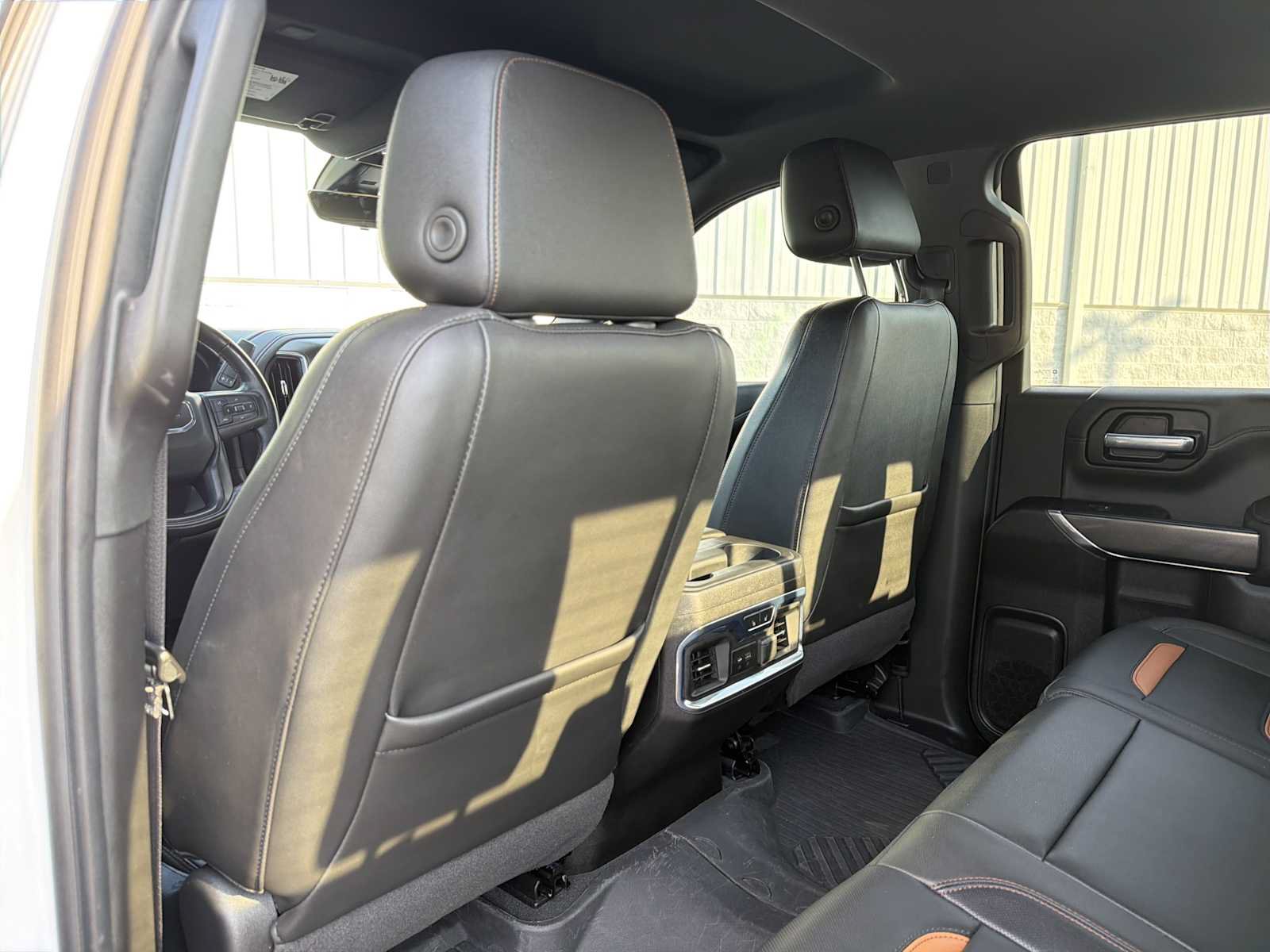 Used 2021 GMC Sierra 1500 AT4 w/ AT4 Premium Package AWD/4WD image 24