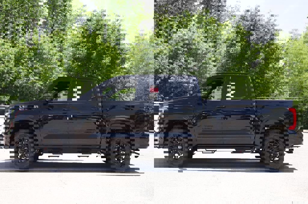 New 2026 Toyota Tundra SR5 image 2