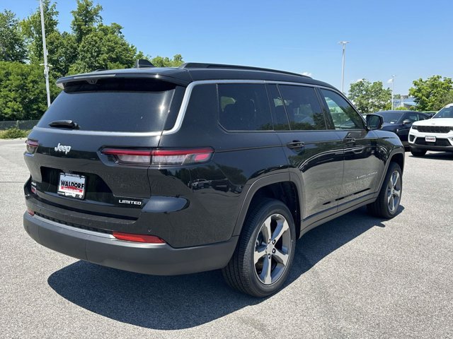 New 2026 Jeep Grand Cherokee L Limited w/ Luxury Tech Group II AWD/4WD image 6