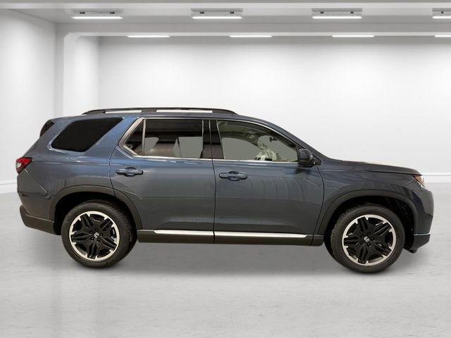 New 2026 Honda Pilot Touring image 9
