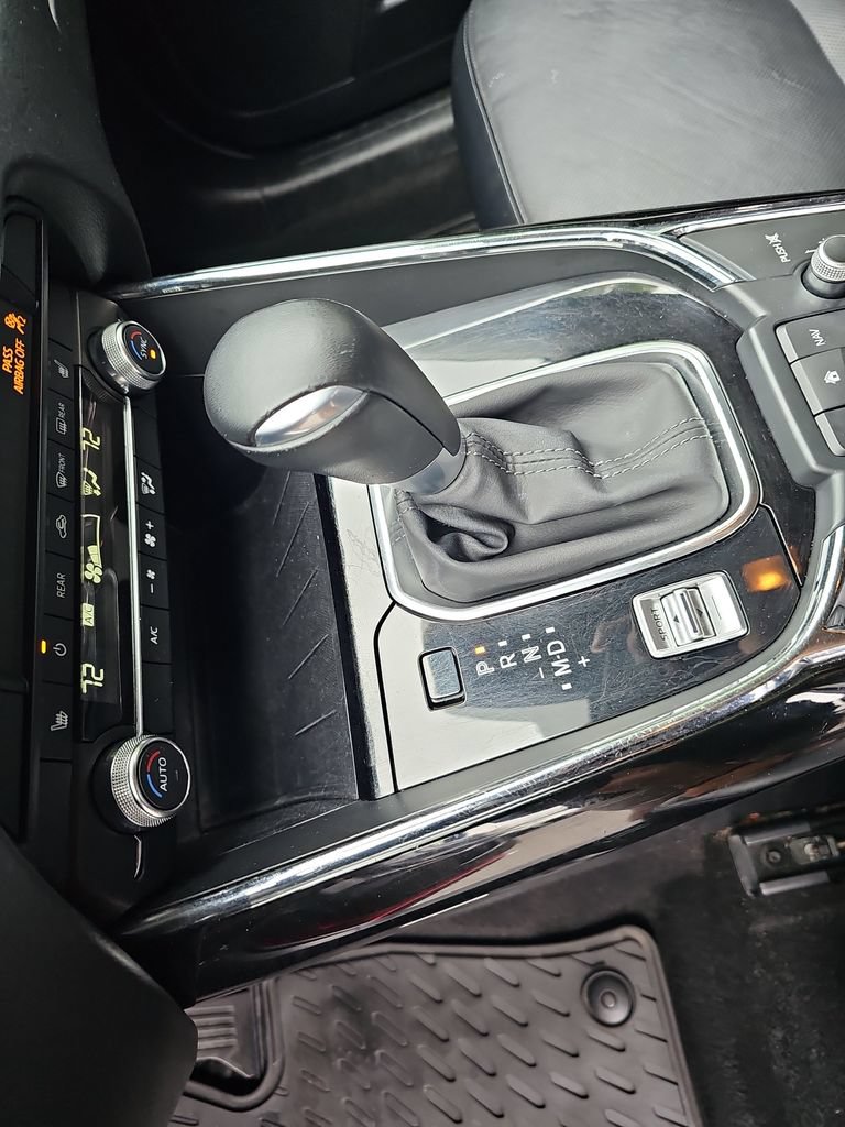 Used 2020 MAZDA CX-9 Touring AWD/4WD image 20