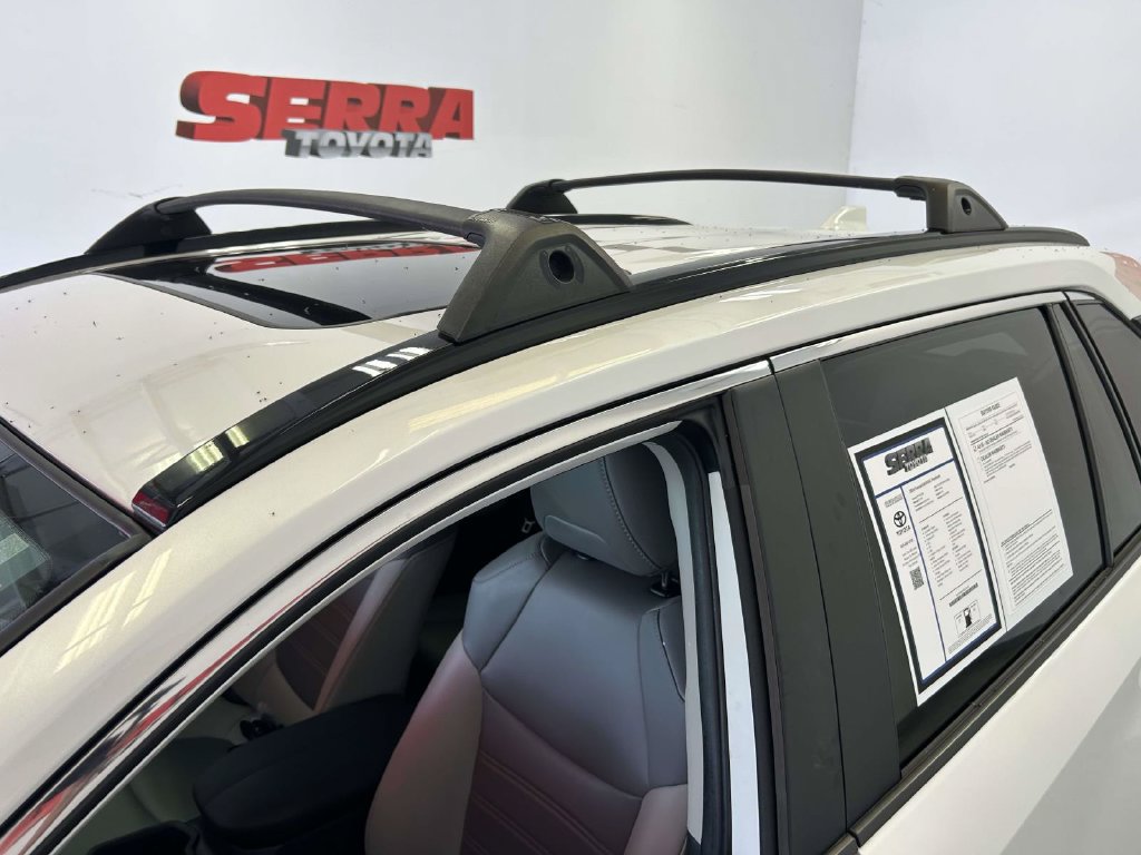 Used 2024 Toyota RAV4 XLE Premium FWD image 8