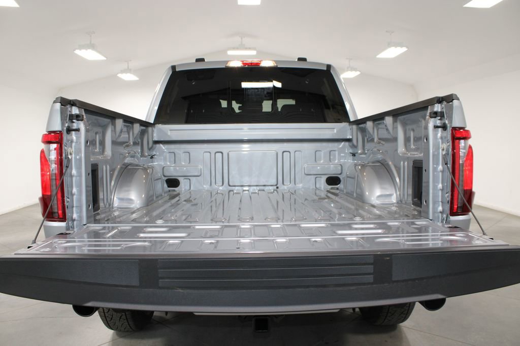 New 2026 Ford F150 XLT image 10