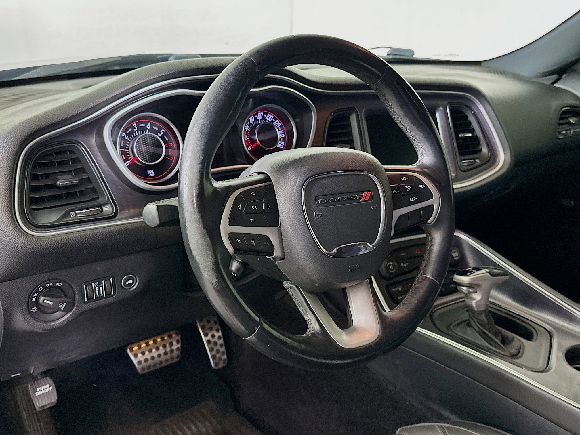 Used 2016 Dodge Challenger R/T Plus RWD image 18