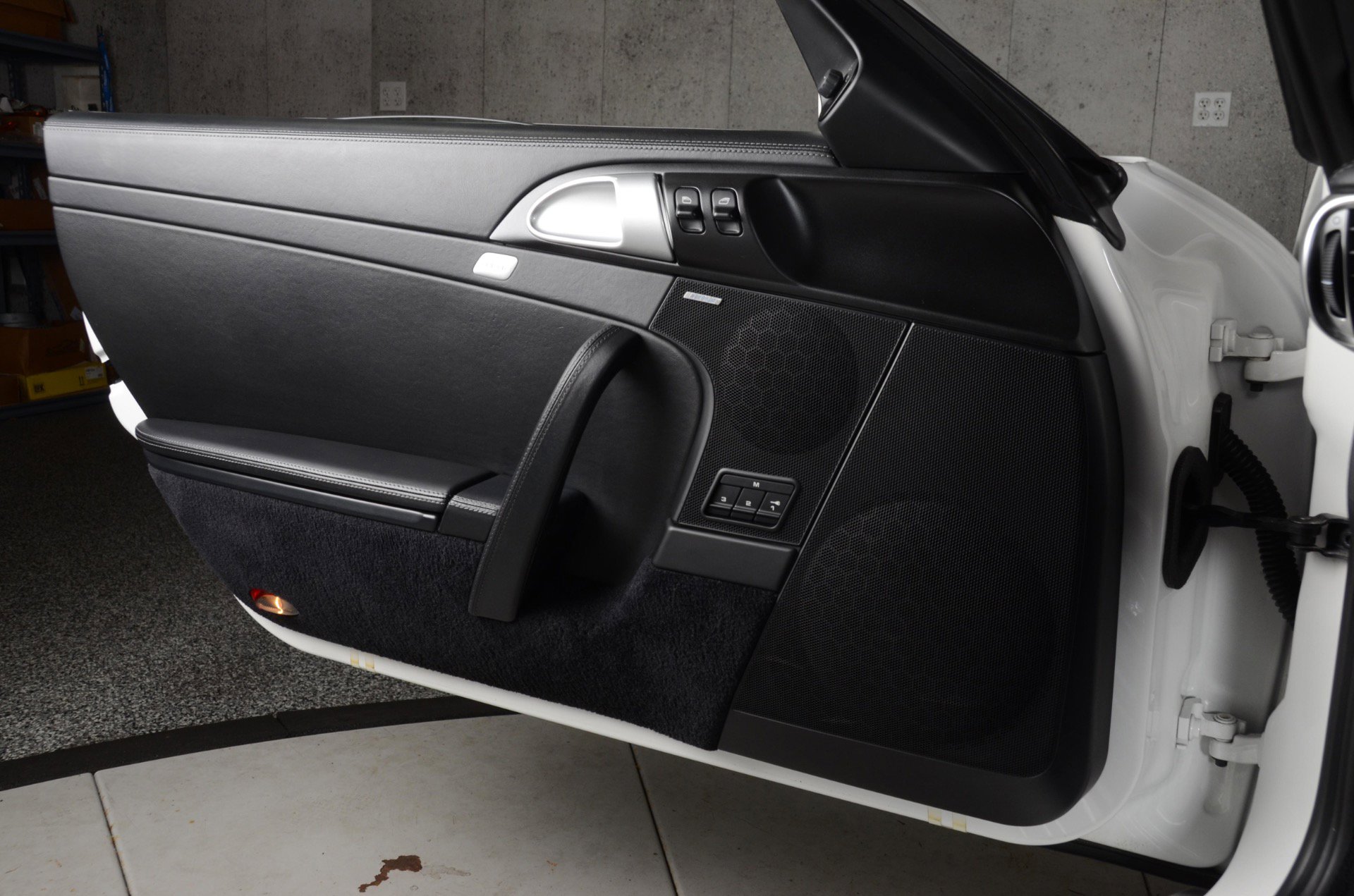 Used 2010 Porsche 911 Carrera 4S image 20