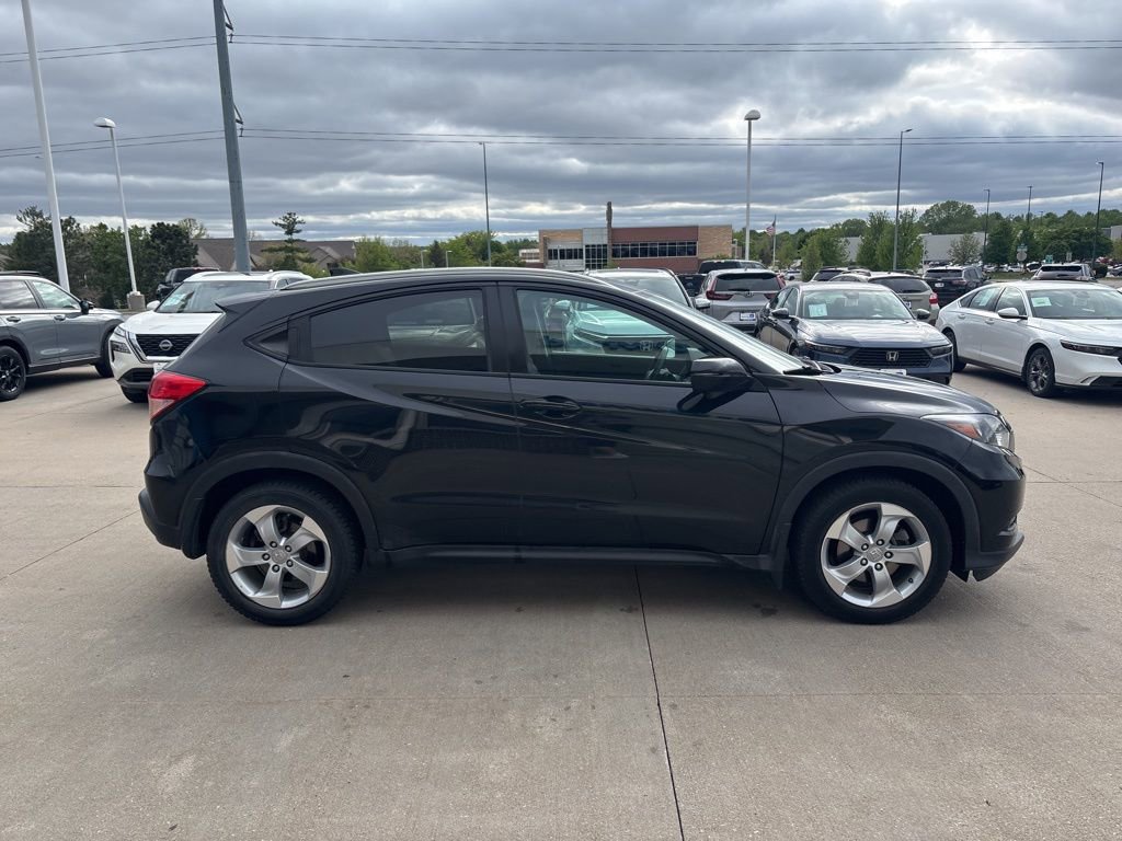 Used 2016 Honda HR-V EX-L image 4
