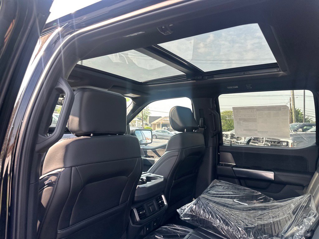 New 2025 Ford F150 Platinum w/ Equipment Group 702A High image 46