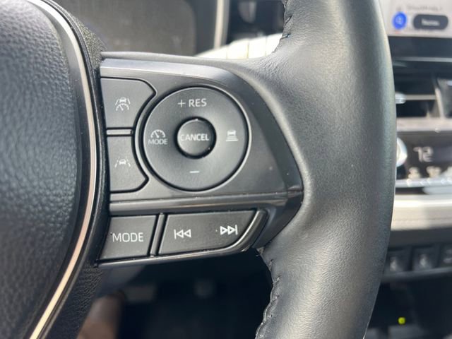 Used 2025 Toyota Corolla Cross XLE AWD/4WD image 24