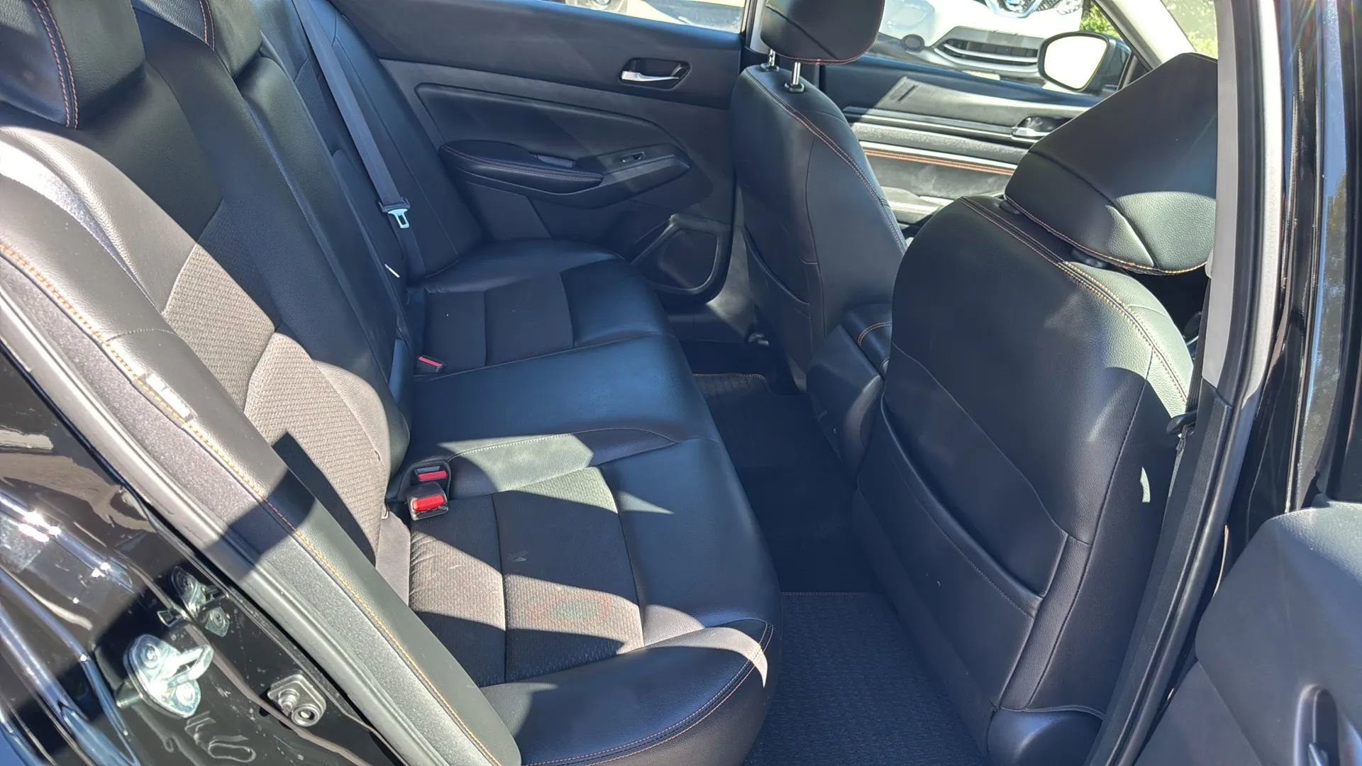 Used 2019 Nissan Altima 2.5 SR w/ SR Premium Package image 13