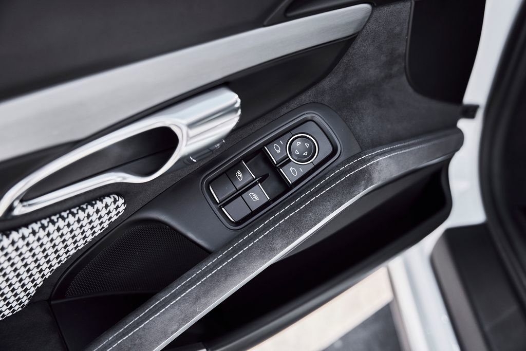 Used 2018 Porsche 911 GT3 RWD image 30