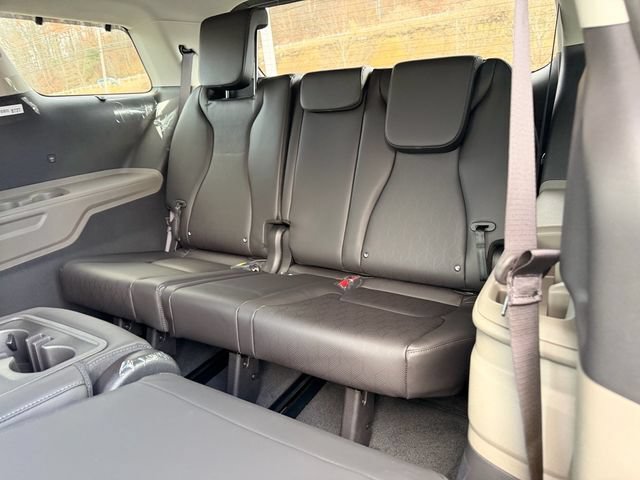 New 2026 Kia Carnival SX FWD image 10