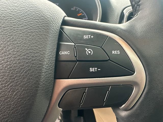 Used 2019 Jeep Grand Cherokee Limited w/ Luxury Group II image 31