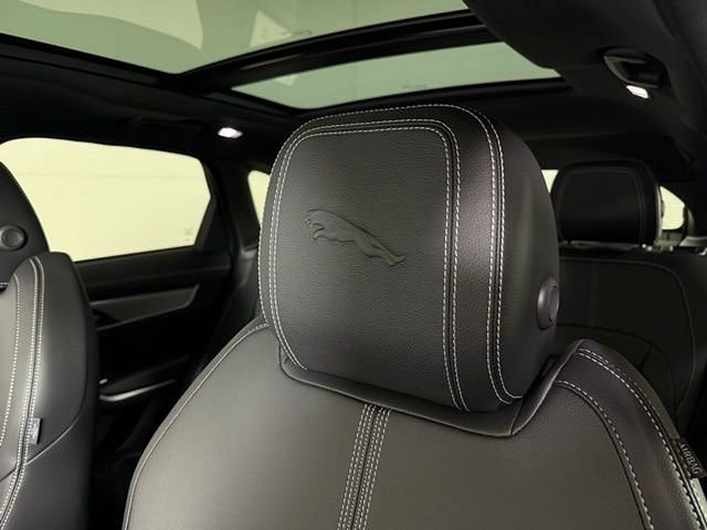 New 2026 Jaguar F-PACE R-Dynamic S image 33