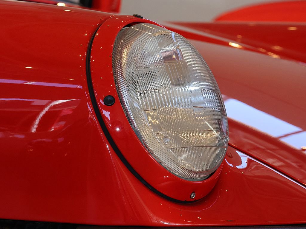 Used 1988 Porsche 911 Carrera image 15