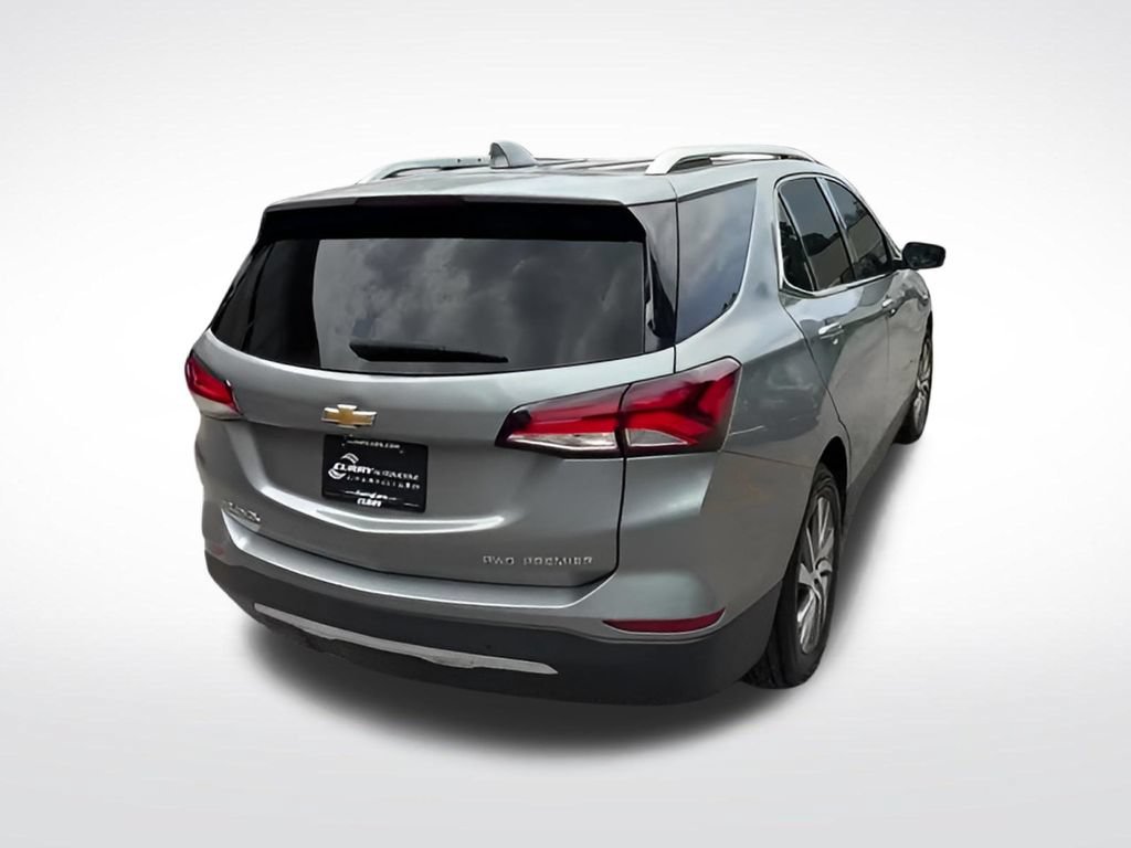 Used 2023 Chevrolet Equinox Premier AWD/4WD image 13