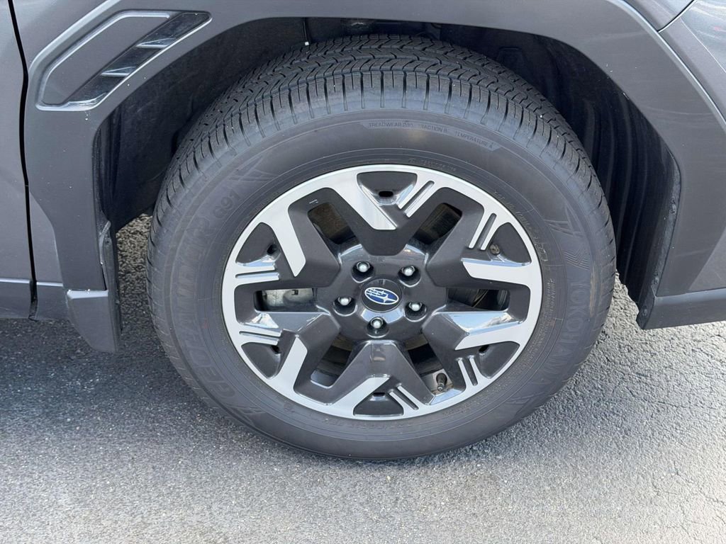 Certified 2026 Subaru Forester Premium AWD/4WD image 10