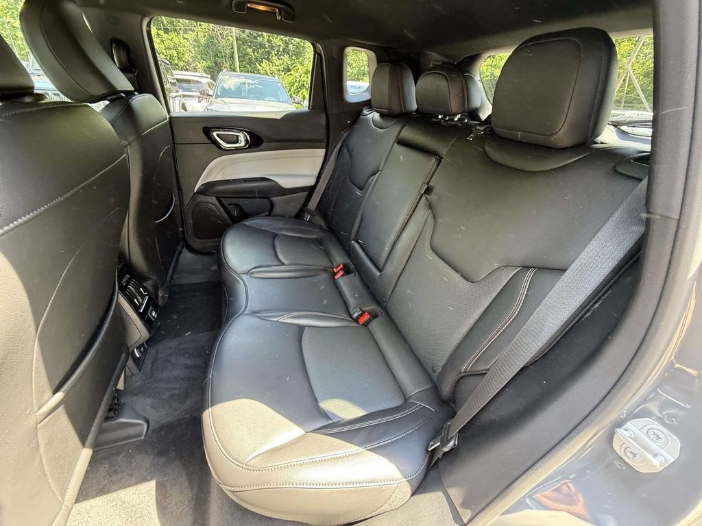 Used 2023 Jeep Compass Limited AWD/4WD image 13