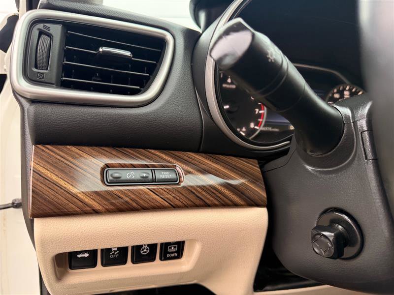 Used 2016 Nissan Maxima Platinum image 35