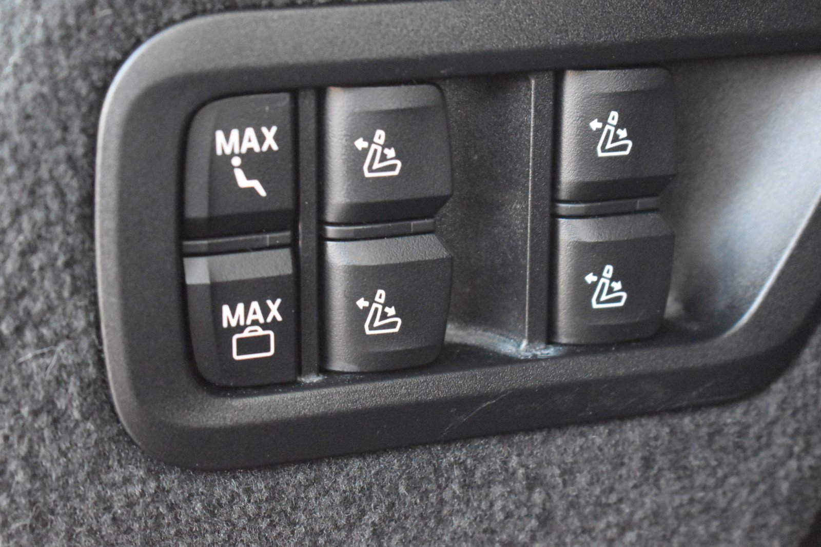 Used 2023 BMW X7 M60i AWD/4WD image 58