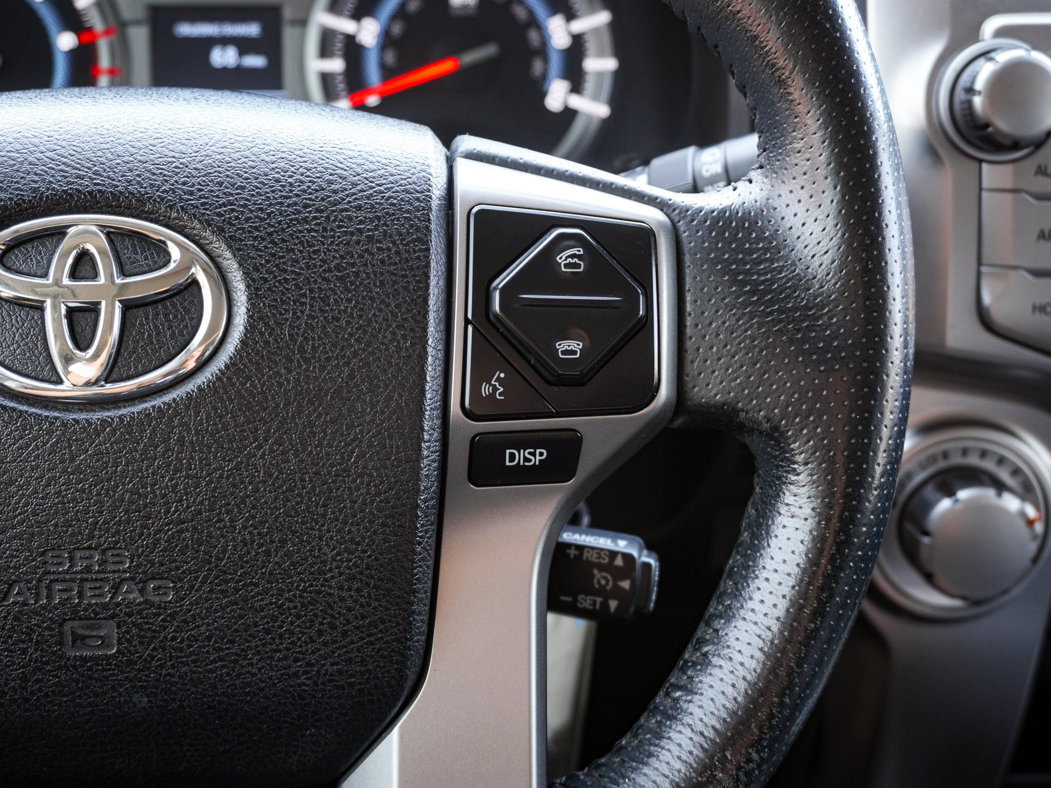 Used 2017 Toyota 4Runner SR5 Premium AWD/4WD image 21