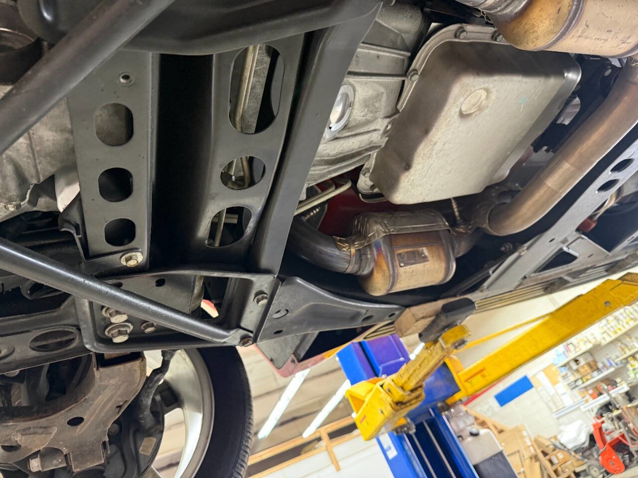 Used 2004 Chevrolet SSR w/ Preferred Equipment Group RWD image 39