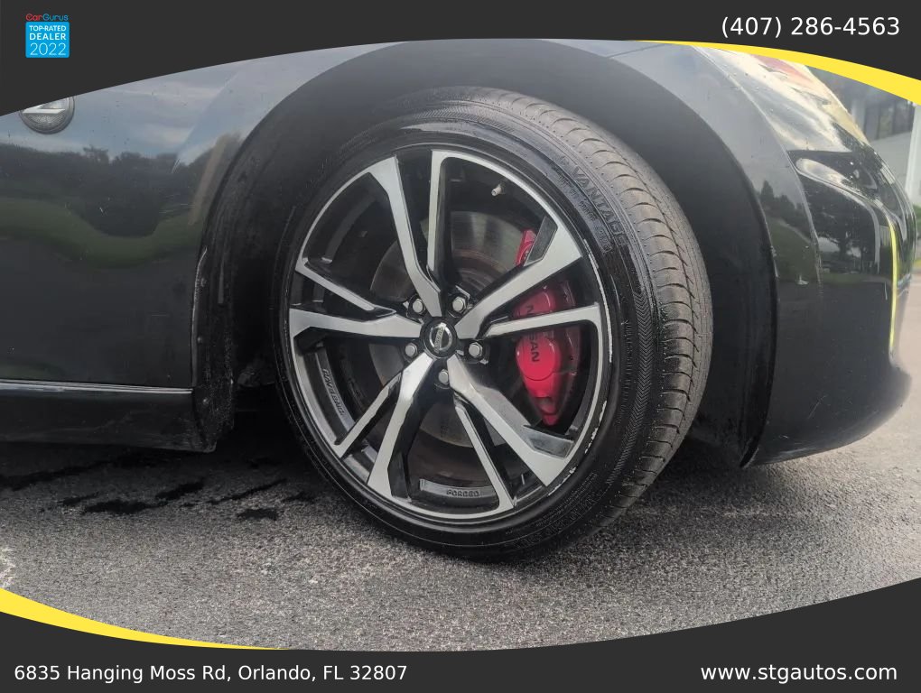 Used 2018 Nissan 370Z Coupe RWD image 16
