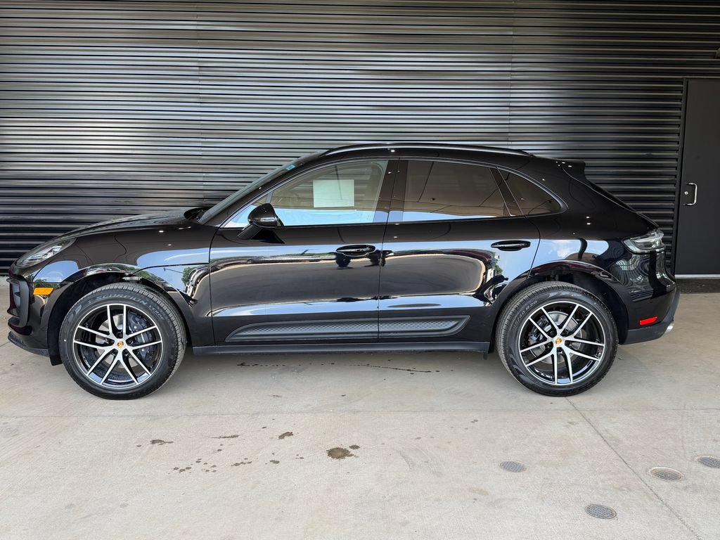 New 2026 Porsche Macan AWD/4WD image 2
