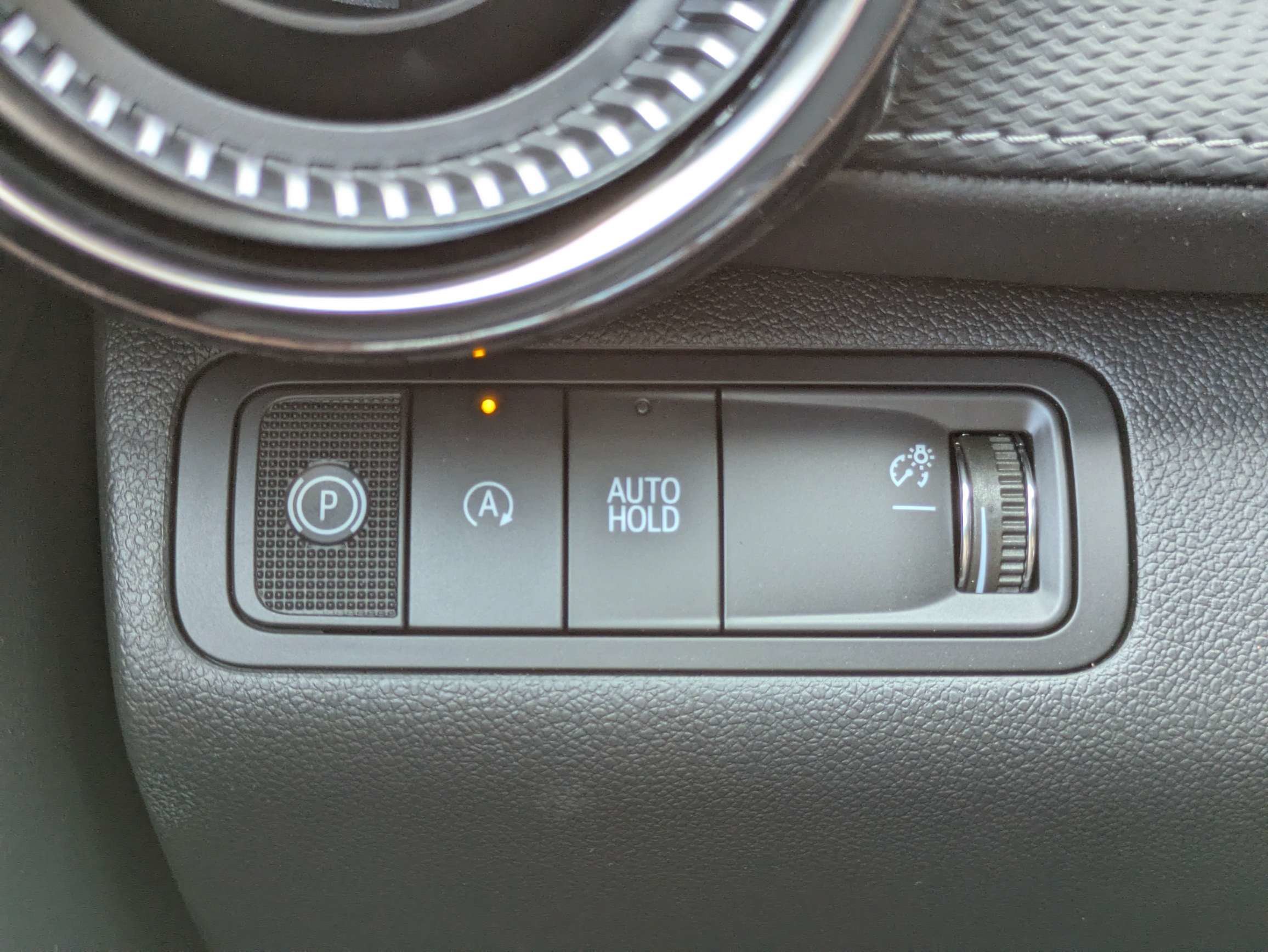 New 2027 Chevrolet Equinox LT w/ Convenience Package II FWD image 15