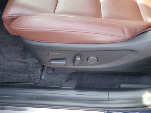 Used 2024 Kia Telluride SX w/ Towing Package image 22