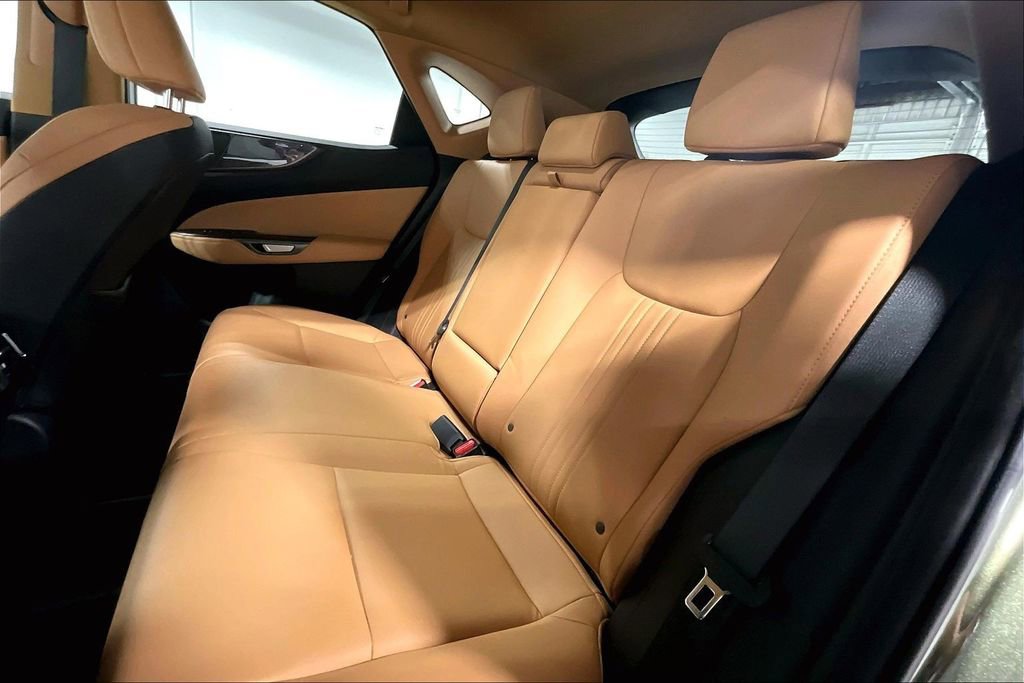 Used 2024 Lexus NX 250 FWD w/ Cold Area Package image 36
